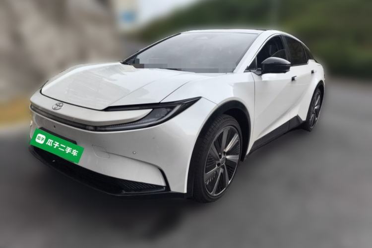 Used Toyota bZ5 2025 Model 550 PRO Guazi used car, China used car export, Used car for sale, Used cars, Cheapest cars for sale