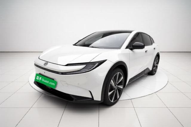 Used Toyota bZ5 2025 Model 550 PRO