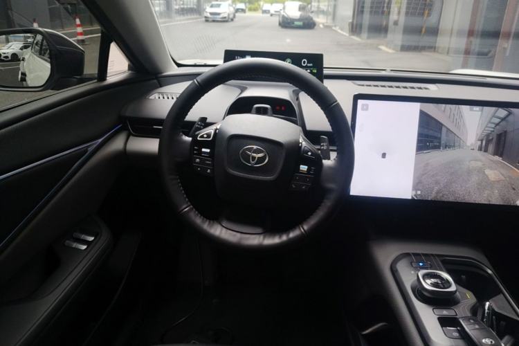 Used Toyota bZ5 2025 Model 550 PRO Smart Driving Edition Steering Wheel