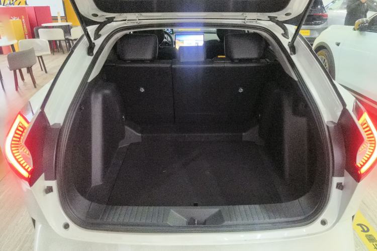 Used Toyota bZ5 2025 Model 550 PRO Smart Driving Edition Trunk