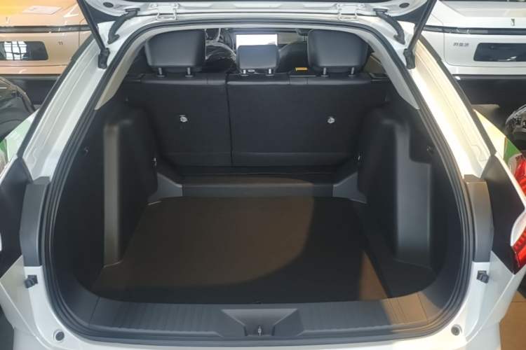 Used Toyota bZ5 2025 Model 550 JOY Trunk