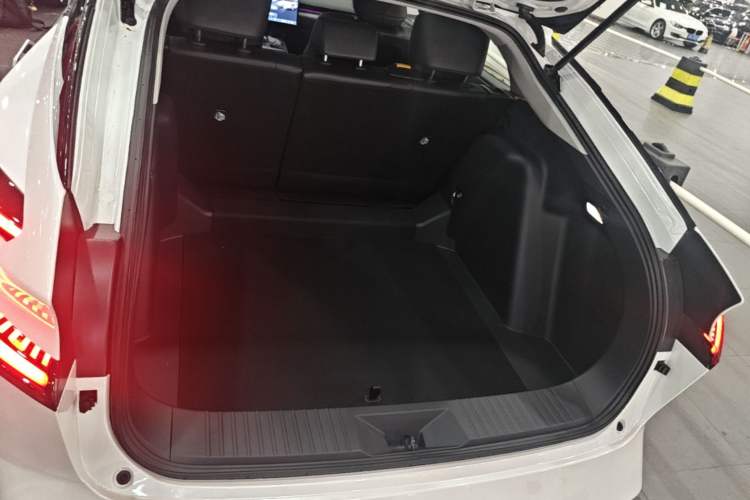 Used Toyota bZ5 2025 Model 550 PRO Trunk