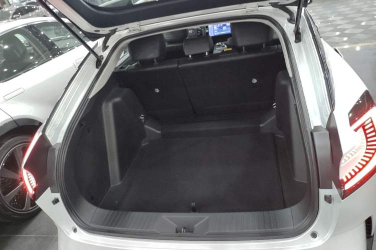 Used Toyota bZ5 2025 Model 550 PRO Trunk