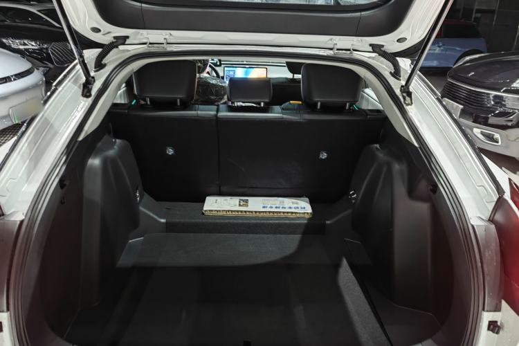 Used Toyota bZ5 2025 Model 550 PRO Smart Driving Edition Trunk