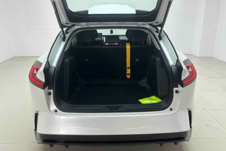Used Toyota bZ5 2025 Model 550 PRO Smart Driving Edition Trunk
