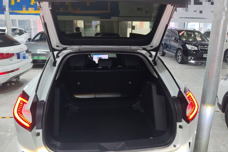 Used Toyota bZ5 2025 Model 550 PRO Smart Driving Edition Trunk