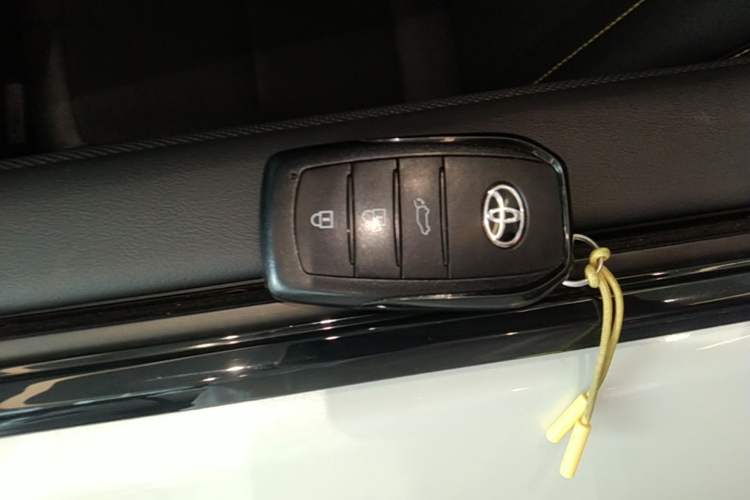 Used Toyota bZ5 2025 Model 630 MAX Smart Driving Edition Vehicle Key