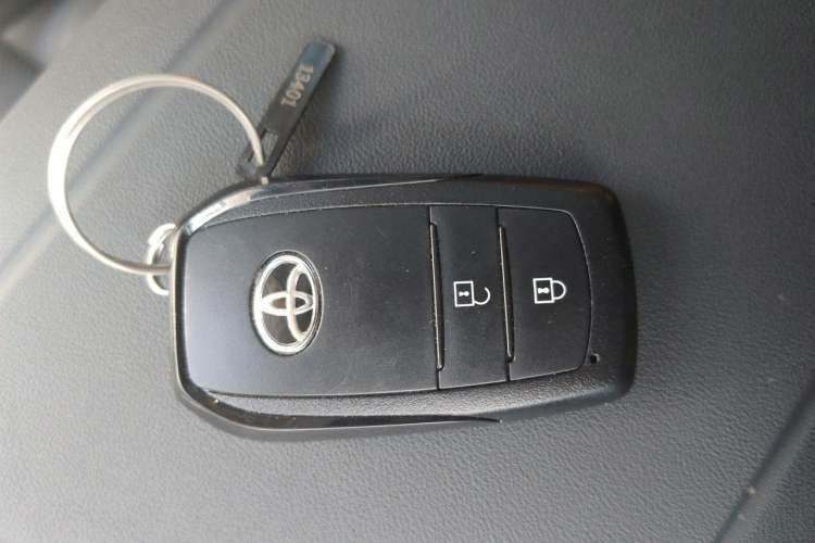 Used Toyota bZ5  Vehicle Key