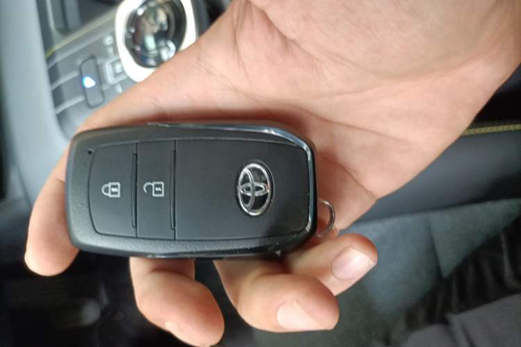 Used Toyota bZ5 2025 Model 550 JOY Vehicle Key