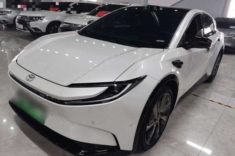Used Toyota bZ5 2025 Model 550 PRO Smart Driving Edition Guazi used car, China used car export, Used car for sale, Used  cars, Cheapest cars for sale