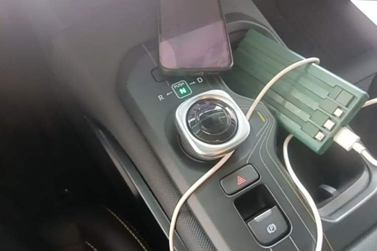 Used Toyota bZ5 2025 Model 550 PRO Smart Driving Edition Gear Lever