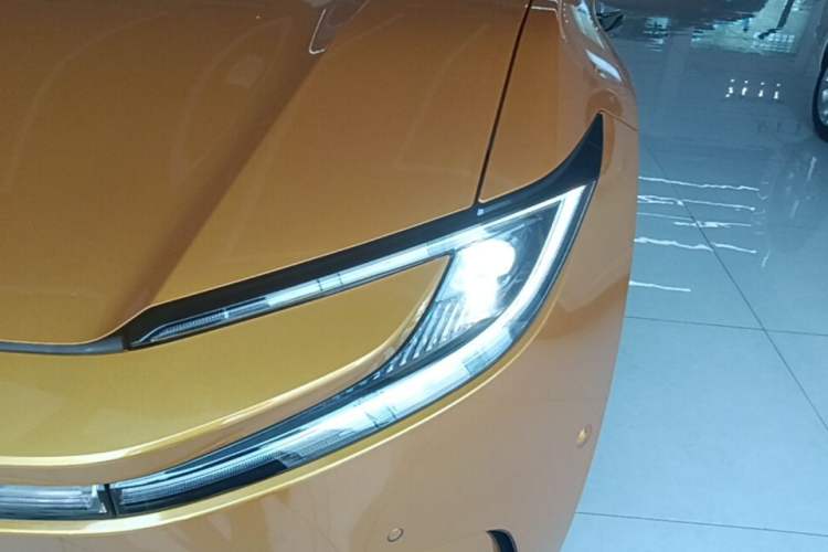 Used Toyota bZ5 2025 Model 550 PRO Smart Driving Edition Left Front Headlight