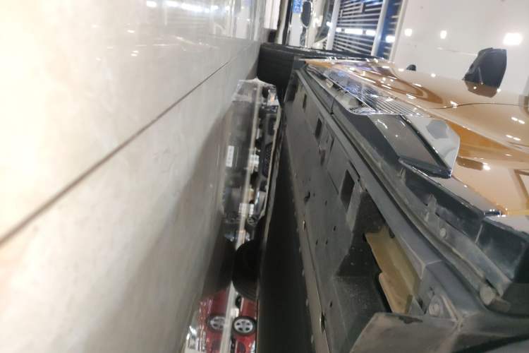 Used Toyota bZ5 2025 Model 550 PRO Smart Driving Edition Left Side Sill
