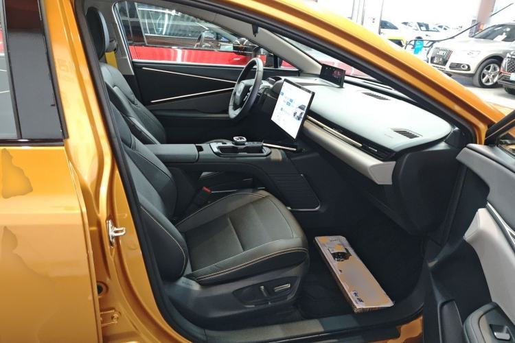 Used Toyota bZ5 2025 Model 550 PRO Smart Driving Edition Right Front Seat