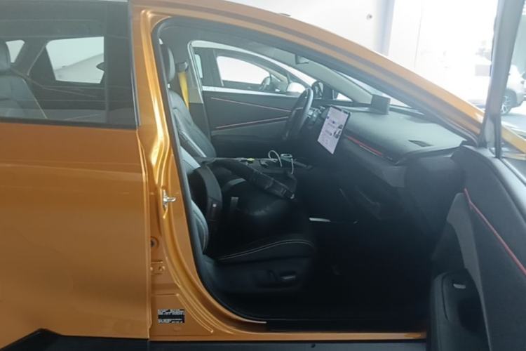 Used Toyota bZ5 2025 Model 550 PRO Smart Driving Edition Right Front Seat