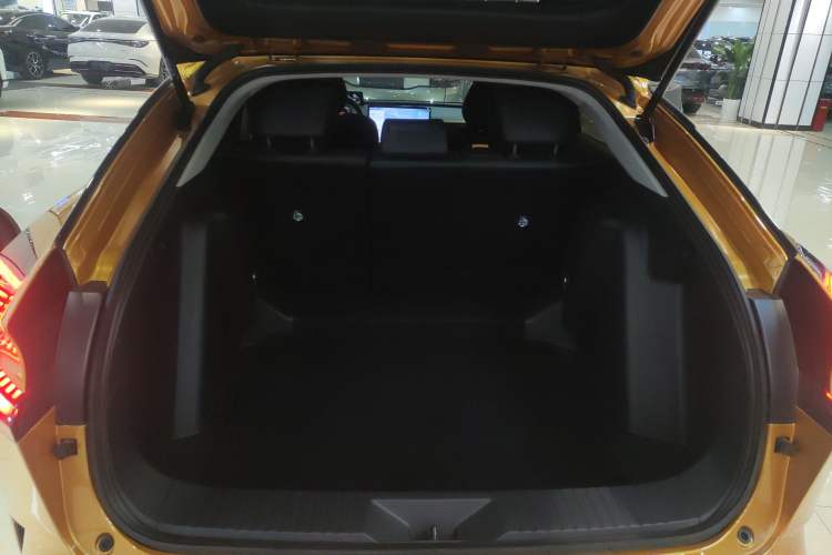 Used Toyota bZ5 2025 Model 550 PRO Smart Driving Edition Trunk