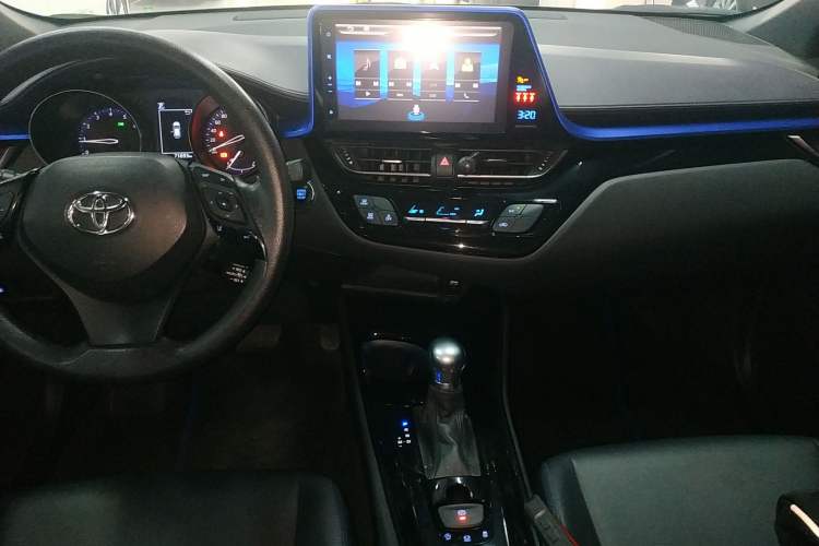 Used Toyota C-HR 2020 2.0L Leading Edition Audio And AC Panel