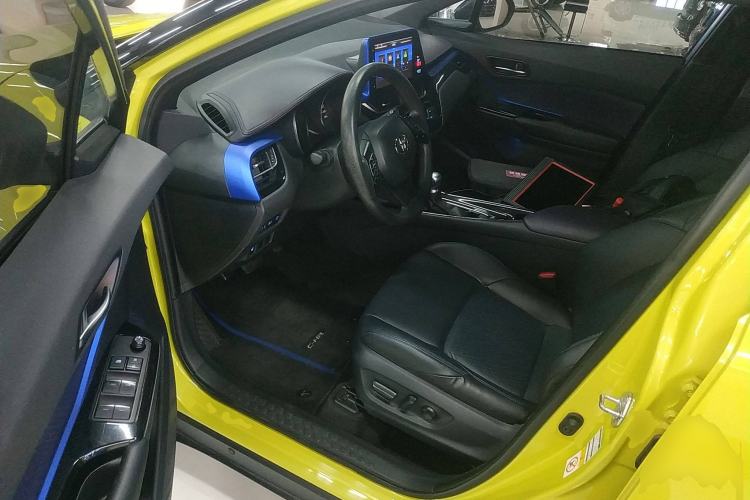 Used Toyota C-HR 2020 2.0L Leading Edition Driver Seat