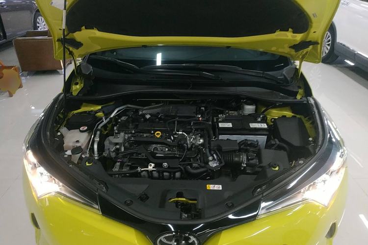 Used Toyota C-HR 2020 2.0L Leading Edition Engine Bay