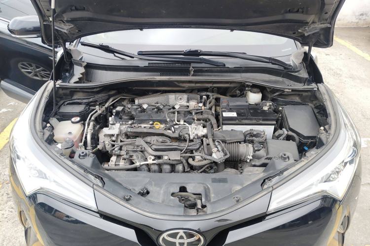 Used Toyota C-HR 2020 2.0L Leading Edition Engine Bay