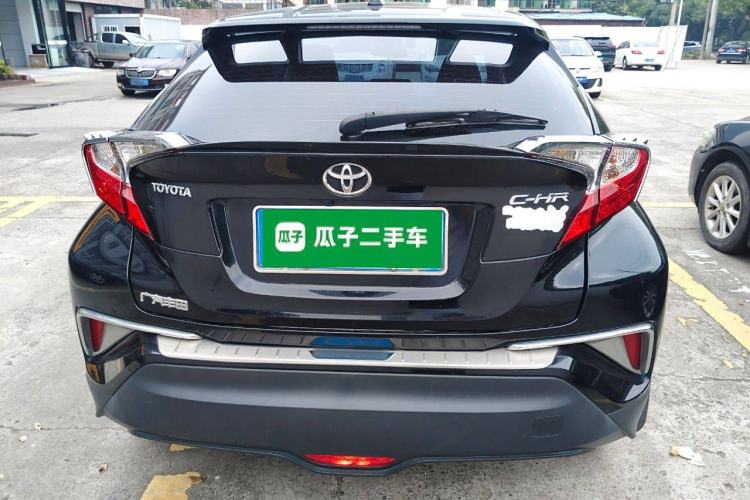 Used Toyota C-HR 2020 2.0L Leading Edition Exterior 4