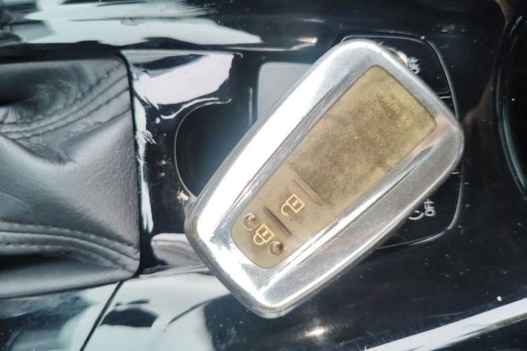 Used Toyota C-HR 2020 2.0L Leading Edition Interior 1