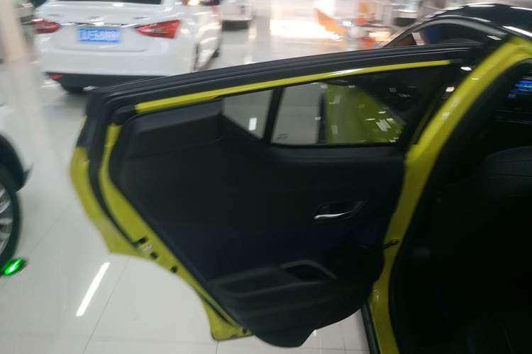 Used Toyota C-HR 2020 2.0L Leading Edition Left Rear Door Interior
