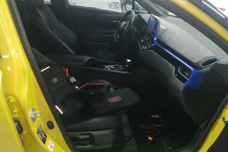 Used Toyota C-HR 2020 2.0L Leading Edition Right Front Seat