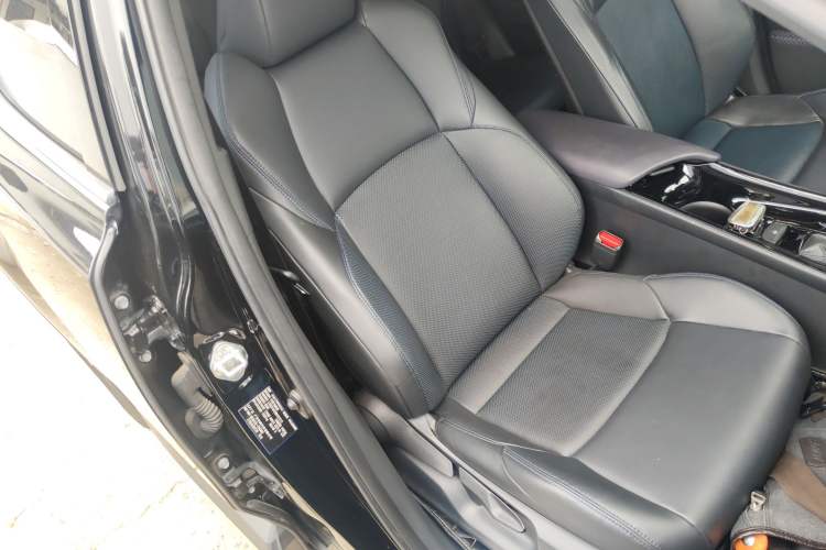 Used Toyota C-HR 2020 2.0L Leading Edition Right Front Seat