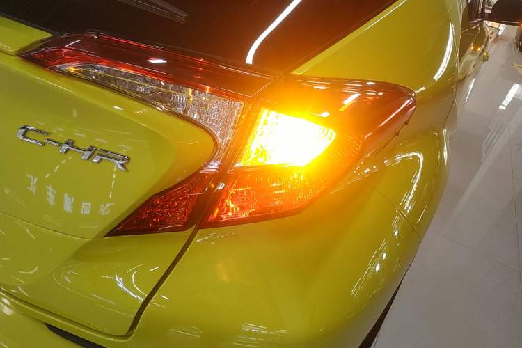 Used Toyota C-HR 2020 2.0L Leading Edition Right Rear Taillight