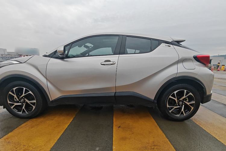 Used Toyota C-HR 2020 2.0L Comfort Edition Exterior 8