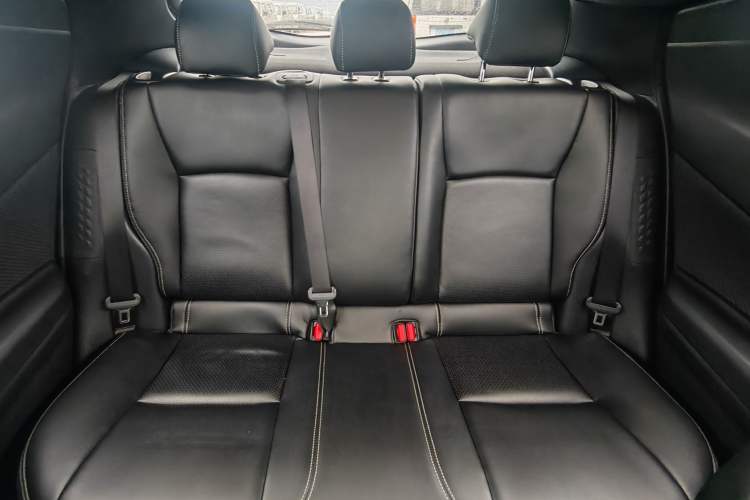 Used Toyota C-HR 2020 2.0L Comfort Edition Interior 3