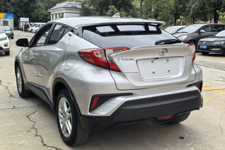 Used Toyota C-HR 2021 2.0L Comfort Edition Exterior 2