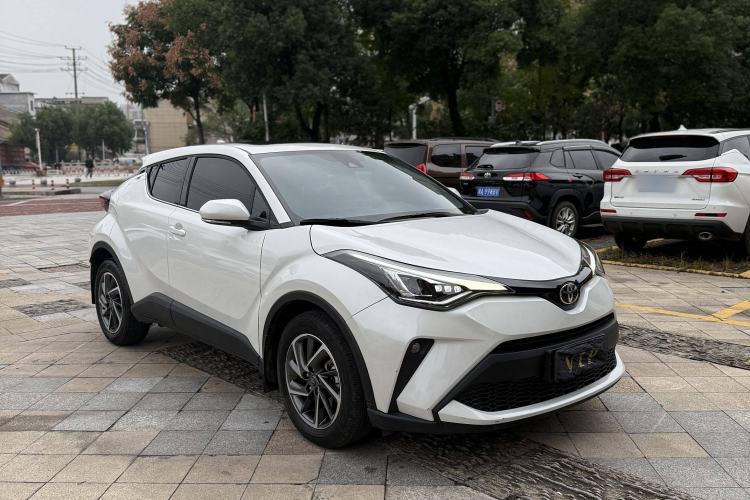 Used Toyota C-HR 2023 2.0L Luxury Edition Exterior 2