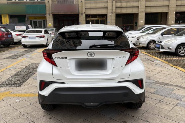 Used Toyota C-HR 2023 2.0L Luxury Edition Exterior 4