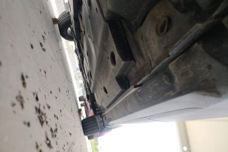 Used Toyota C-HR 2018 2.0L Luxury Sunroof Version China VI Standard Chassis Rear Right