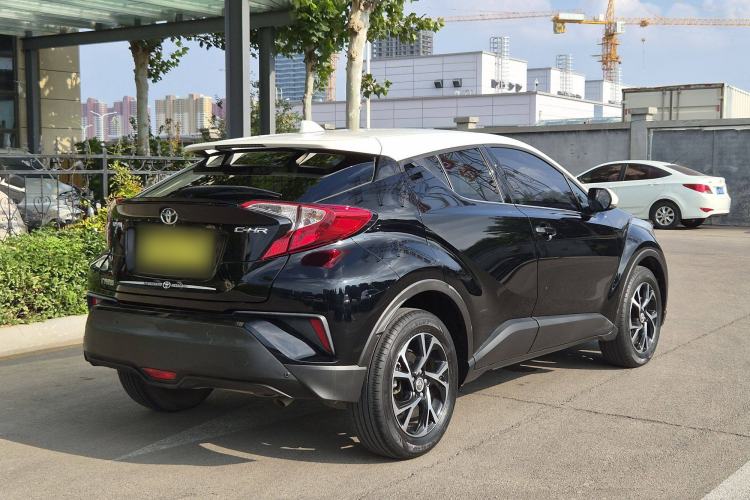 Used Toyota C-HR 2018 2.0L Leading Edition China V-standard Exterior 7
