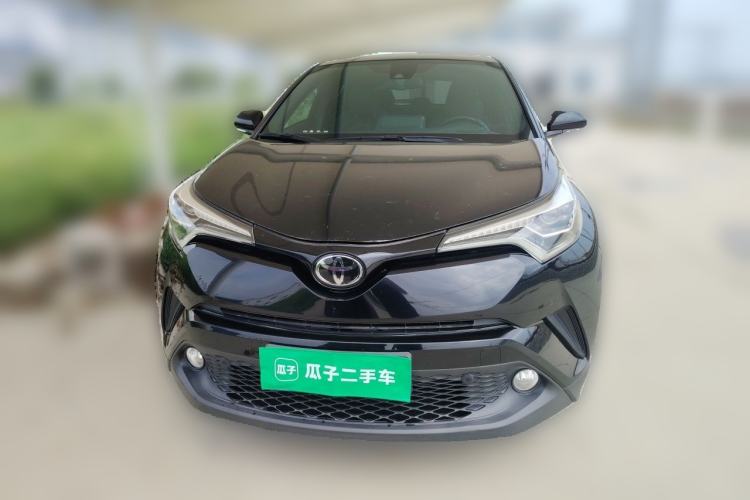 Used Toyota C-HR 2018 2.0L Luxury Sunroof Version China VI Standard Front