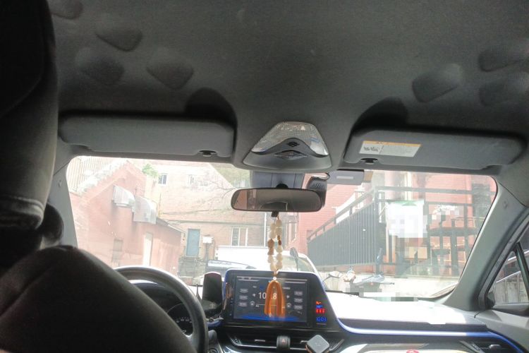 Used Toyota C-HR 2018 2.0L Leading Edition China VI Headliner