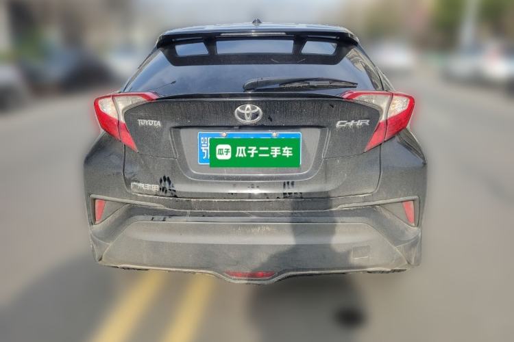 Used Toyota C-HR 2018 2.0L Leading with Sunroof China VI Standard Rear