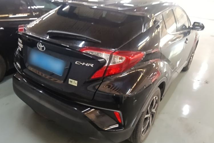 Used Toyota C-HR 2018 2.0L Leading with Sunroof China VI Standard Rear Right 45 Deg