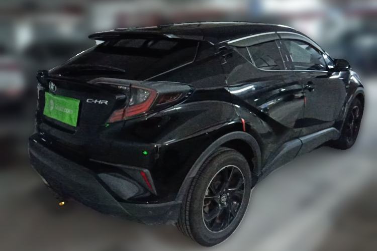 Used Toyota C-HR 2018 2.0L Luxury Sunroof Version China V Emission Standard Rear Right 45 Deg