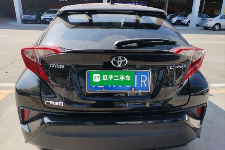 Used Toyota C-HR 2018 2.0L Leading with Sunroof China V Standard Rear