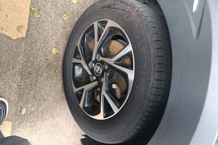 Used Toyota C-HR 2018 2.0L Coolway Leading Edition China V Standard Right Front Wheel Hub