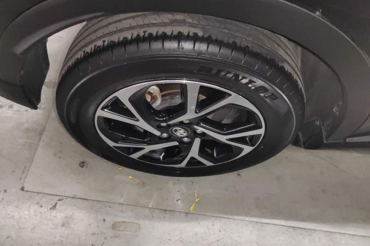 Used Toyota C-HR 2018 2.0L Leading Edition China VI Right Rear Wheel Hub