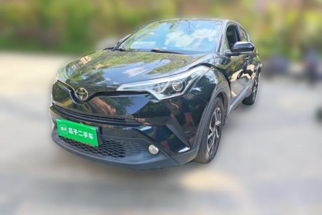 Used Toyota C-HR 2018 2.0L Leading with Sunroof China VI Standard