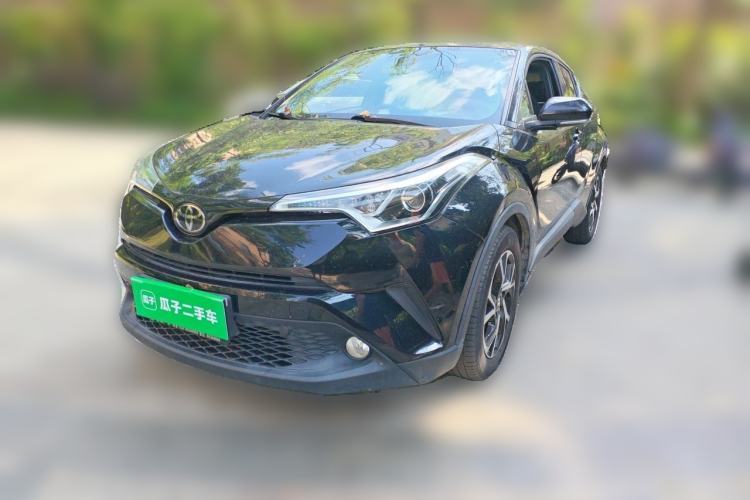 Used Toyota C-HR 2018 2.0L Leading with Sunroof China VI Standard Guazi used car, China used car export, Used car for sale, Used  cars, Cheapest cars for sale