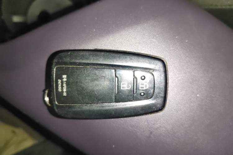 Used Toyota C-HR 2018 2.0L Leading Edition China VI Vehicle Key