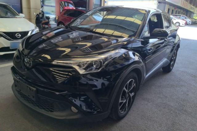 Toyota C-HR 2018 2.0L Leading with Sunroof China V Standard usado