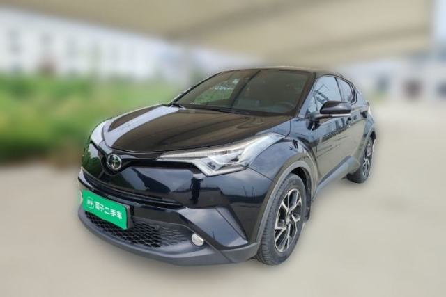 Used Toyota C-HR 2018 2.0L Luxury Sunroof Version China VI Standard